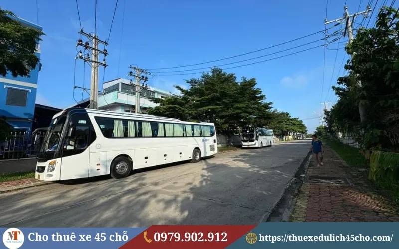 Cho thuê xe 45 chỗ tại Nha Trang